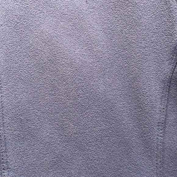 North Face Women’s Jacket.  Fluffy inside. Soft and cuddly. Size large. - Picture 3 of 9